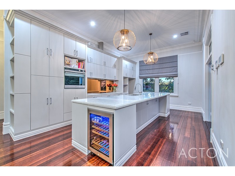 62 Staton Road, East Fremantle WA 6158