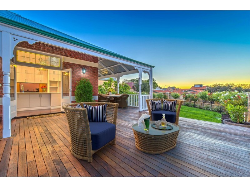 62 Staton Road, East Fremantle WA 6158