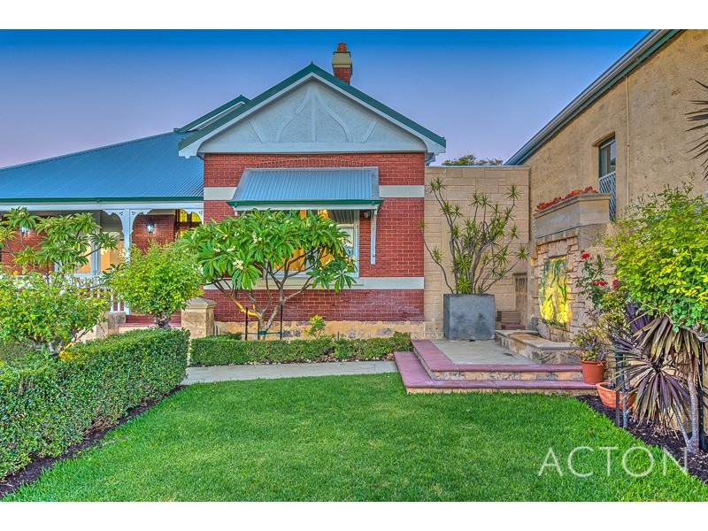 62 Staton Road, East Fremantle WA 6158