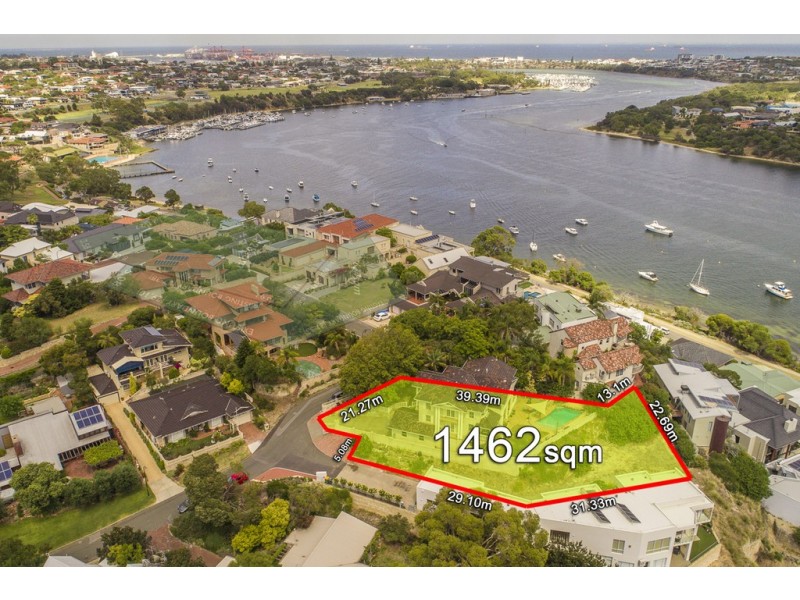 4 Lee Place, Bicton WA 6157