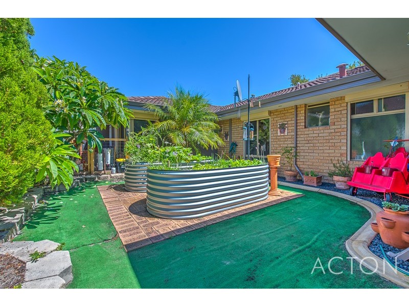 28b Rome Road, Alfred Cove WA 6154