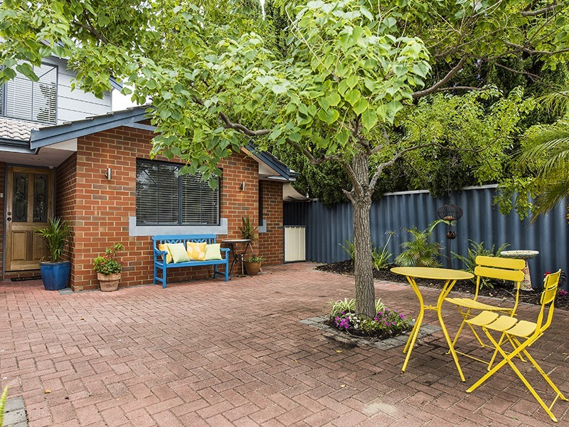 1/188 Kitchener Road, Booragoon WA 6154