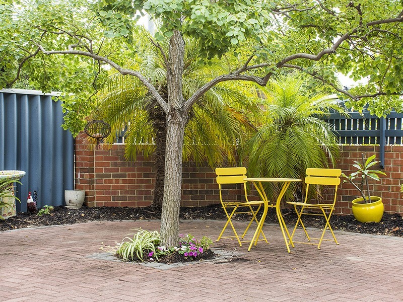 1/188 Kitchener Road, Booragoon WA 6154