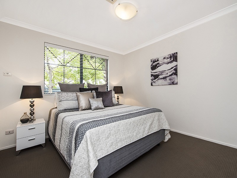 1/188 Kitchener Road, Booragoon WA 6154