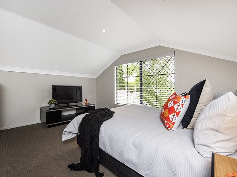 1/188 Kitchener Road, Booragoon WA 6154