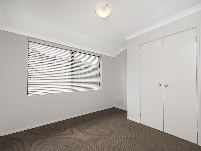 1/188 Kitchener Road, Booragoon WA 6154