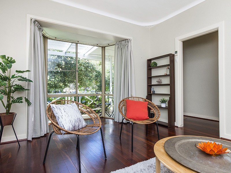 5 Carroll Street, Ardross WA 6153