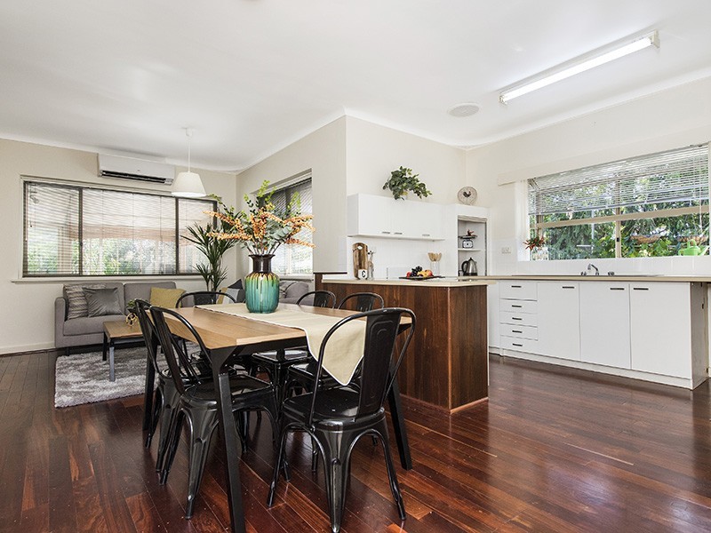 5 Carroll Street, Ardross WA 6153