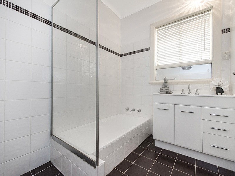 5 Carroll Street, Ardross WA 6153