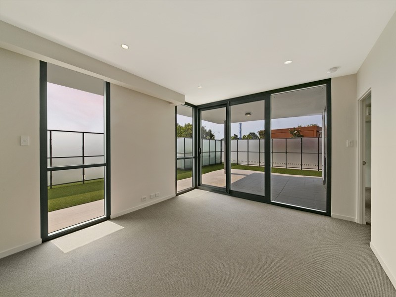4/3 Homelea Court, Rivervale WA 6103