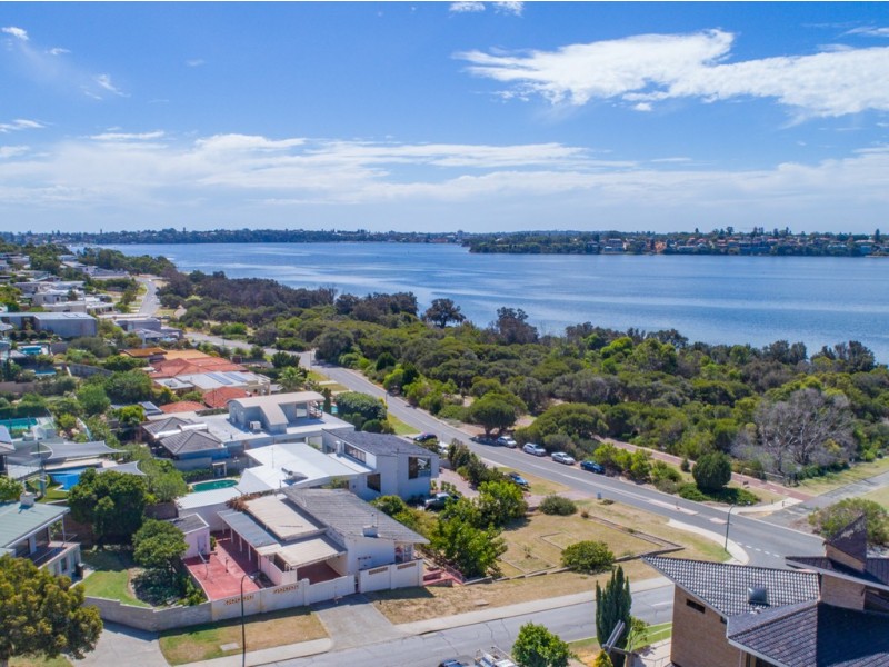 60 Burke Drive, Attadale WA 6156