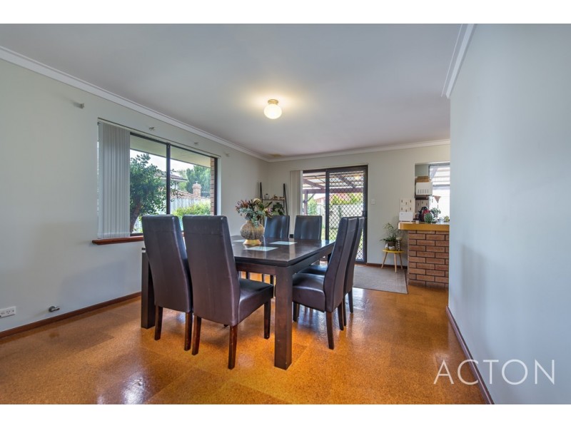 20A Barrow Crescent, Shelley WA 6148