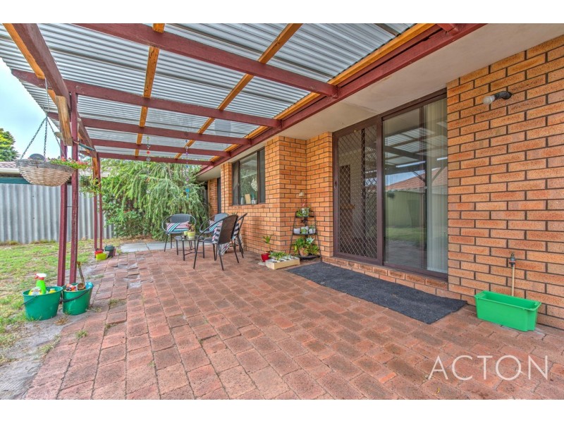 20A Barrow Crescent, Shelley WA 6148