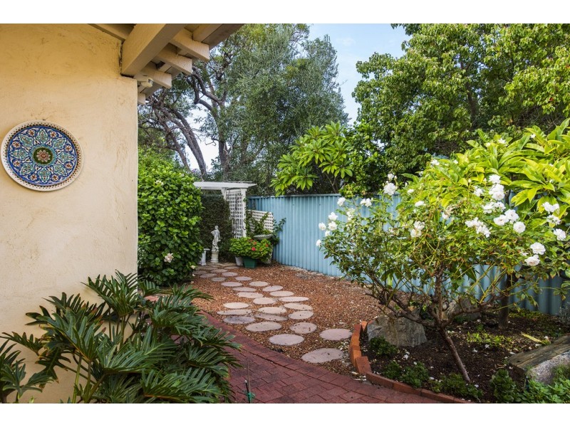 3/46 Congdon Way, Booragoon WA 6154