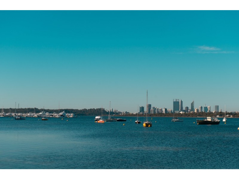 E303/70 Canning Beach Rd, Applecross WA 6153