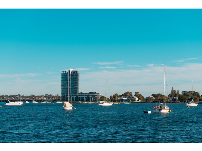 E303/70 Canning Beach Rd, Applecross WA 6153