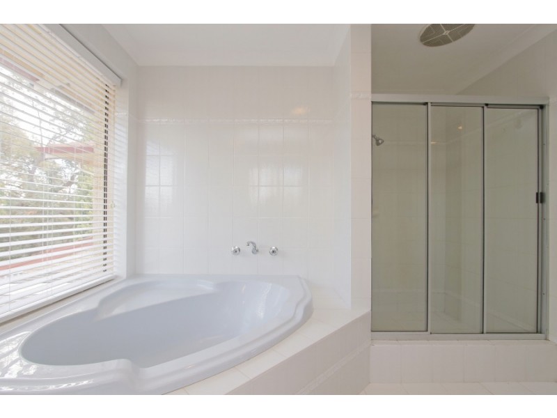 30 Neesham Street, Booragoon WA 6154