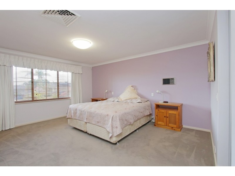 30 Neesham Street, Booragoon WA 6154