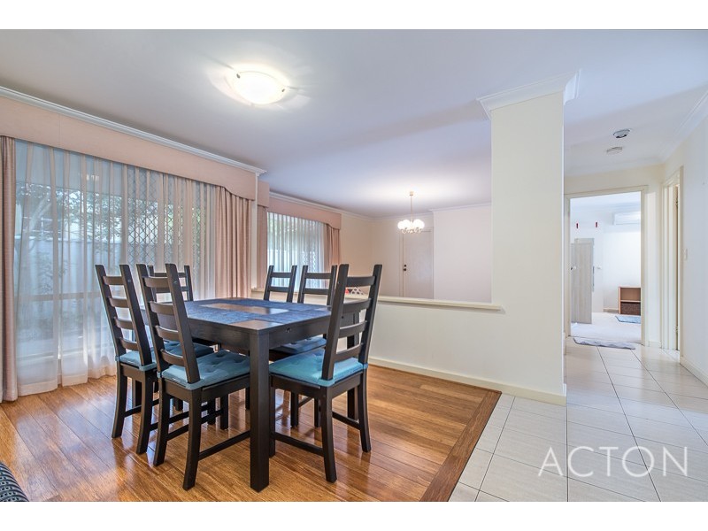 10A Fourth Avenue, Applecross WA 6153