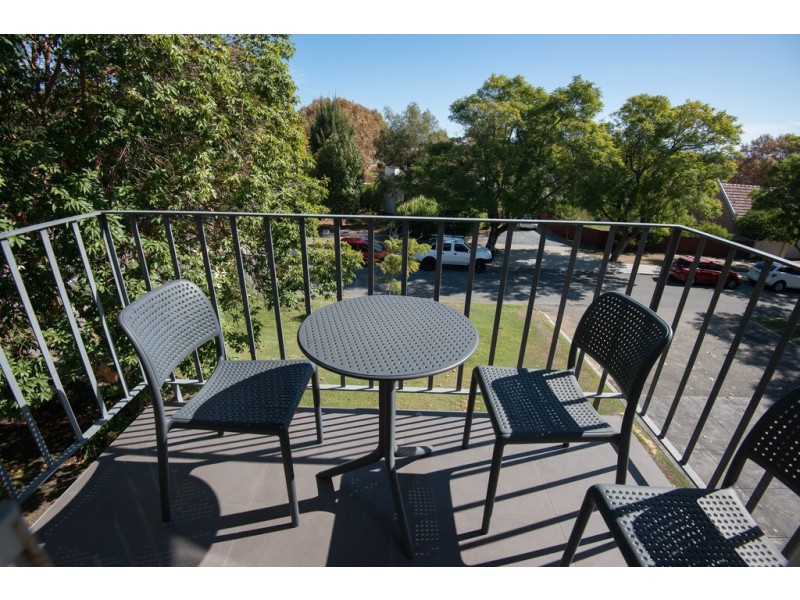 7/56 Kintail Road, Applecross WA 6153