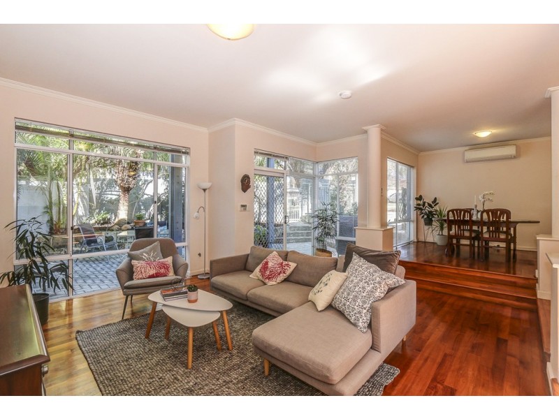 1/13 Helm Street, Mount Pleasant WA 6153