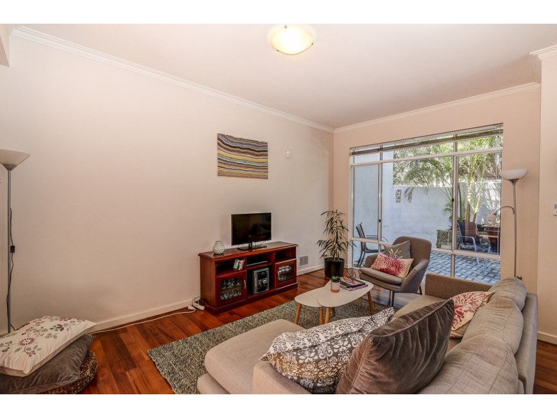 1/13 Helm Street, Mount Pleasant WA 6153
