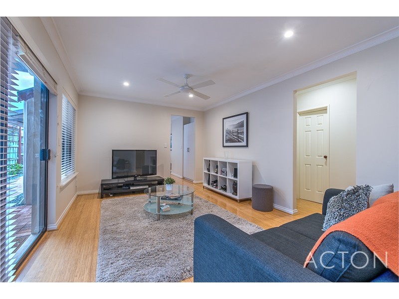 30 Speedy Cheval Street, East Fremantle WA 6158