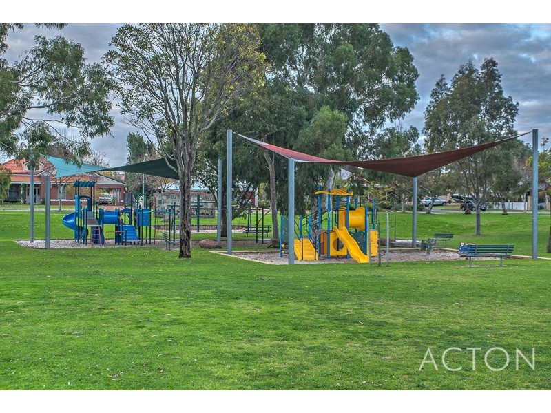 30 Speedy Cheval Street, East Fremantle WA 6158