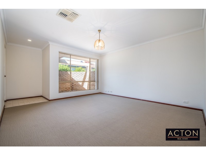 55b Holman Street, Alfred Cove WA 6154