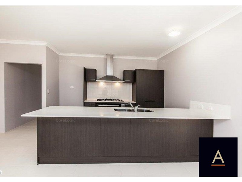 17 Crellin Way, Cloverdale WA 6105