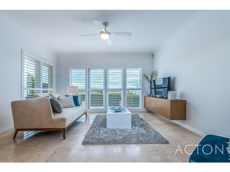 25B DUNKLEY AVENUE, Applecross WA 6153
