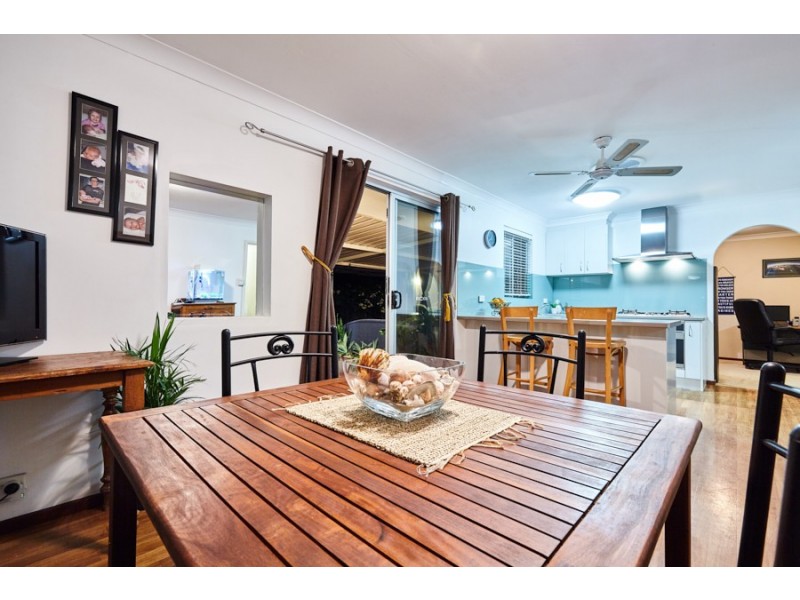 9 Ashbourne Way, Hamilton Hill WA 6163