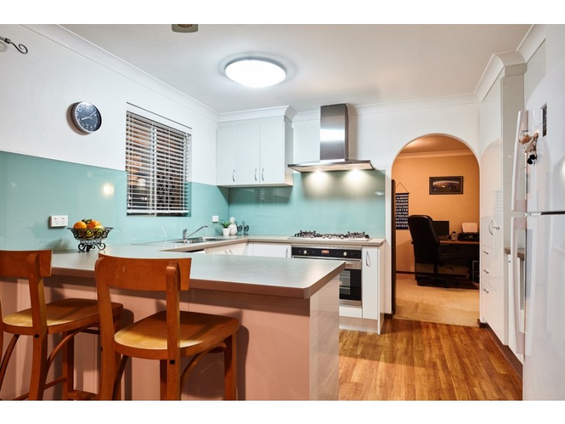 9 Ashbourne Way, Hamilton Hill WA 6163