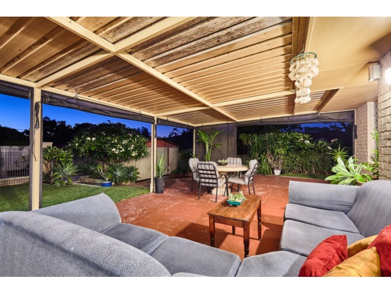 9 Ashbourne Way, Hamilton Hill WA 6163