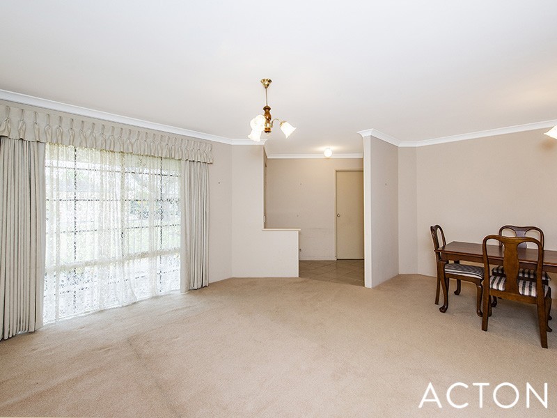 35 Tain Street, Applecross WA 6153