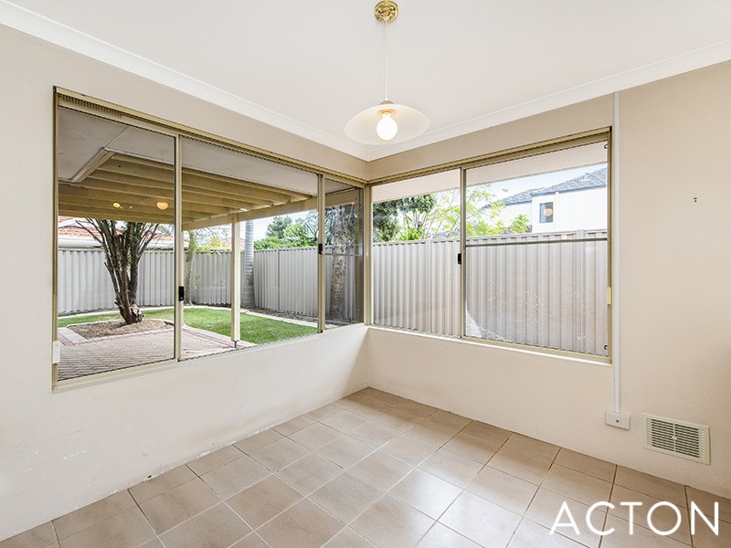 35 Tain Street, Applecross WA 6153