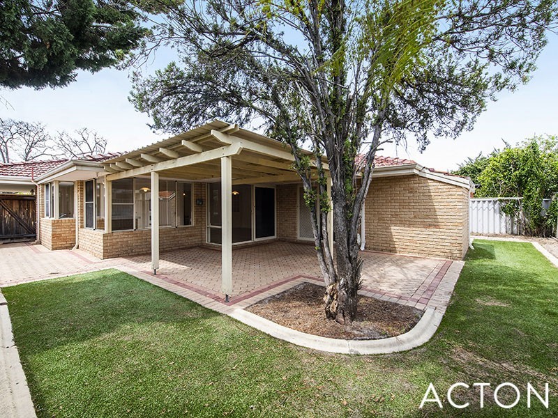 35 Tain Street, Applecross WA 6153