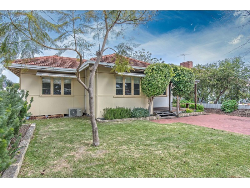 35a Adamson Road, Brentwood WA 6153