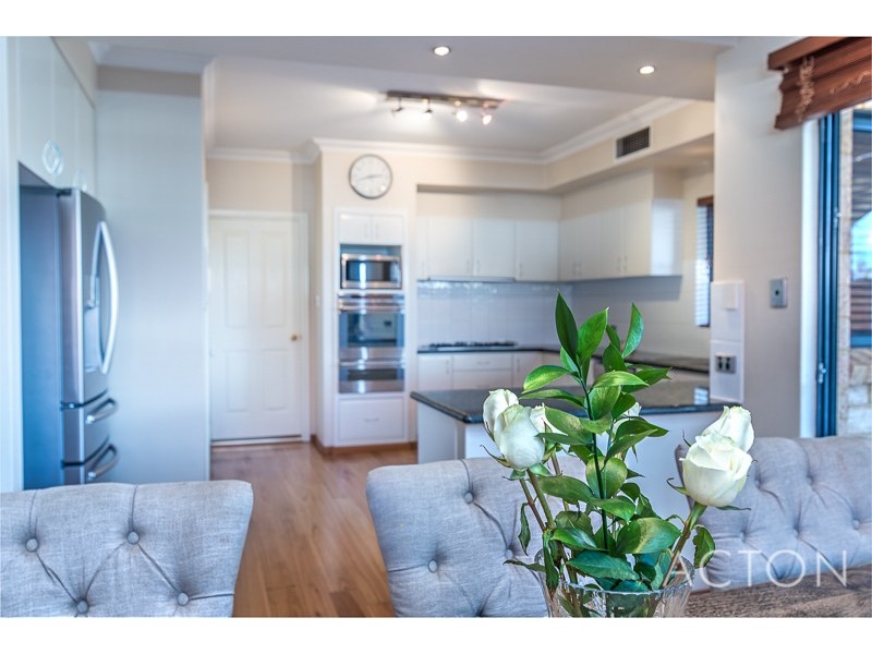 12 Lutey Road, Attadale WA 6156