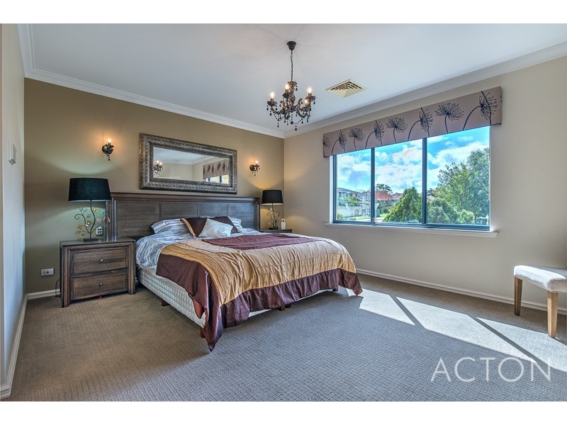 12 Lutey Road, Attadale WA 6156