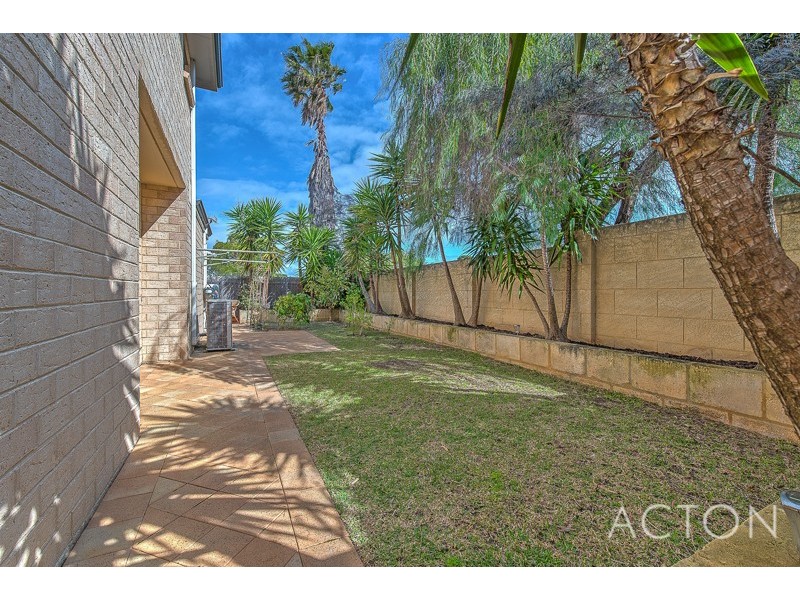 12 Lutey Road, Attadale WA 6156