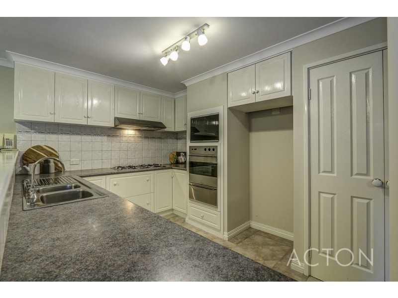 2B Coomoora Road, Mount Pleasant WA 6153