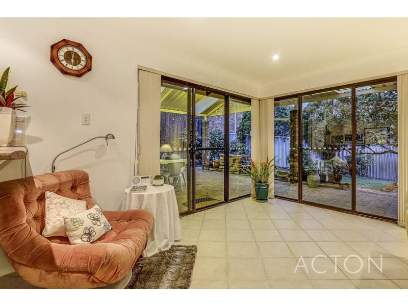 32 Stanbury Way, Booragoon WA 6154