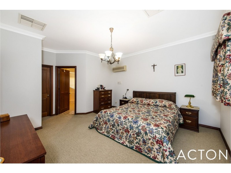 36 Alness Street, Applecross WA 6153