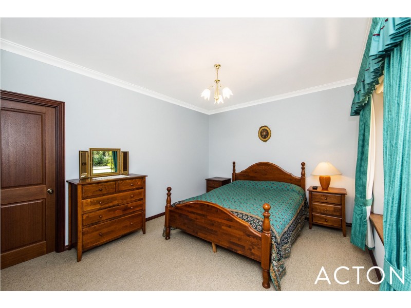 36 Alness Street, Applecross WA 6153