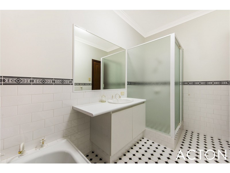 36 Alness Street, Applecross WA 6153