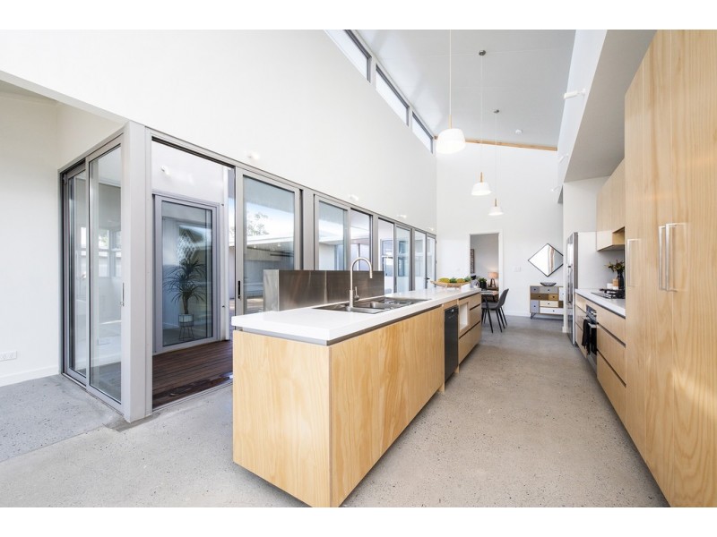 7a Cowan Street, Alfred Cove WA 6154