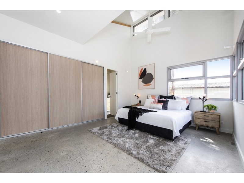 7a Cowan Street, Alfred Cove WA 6154