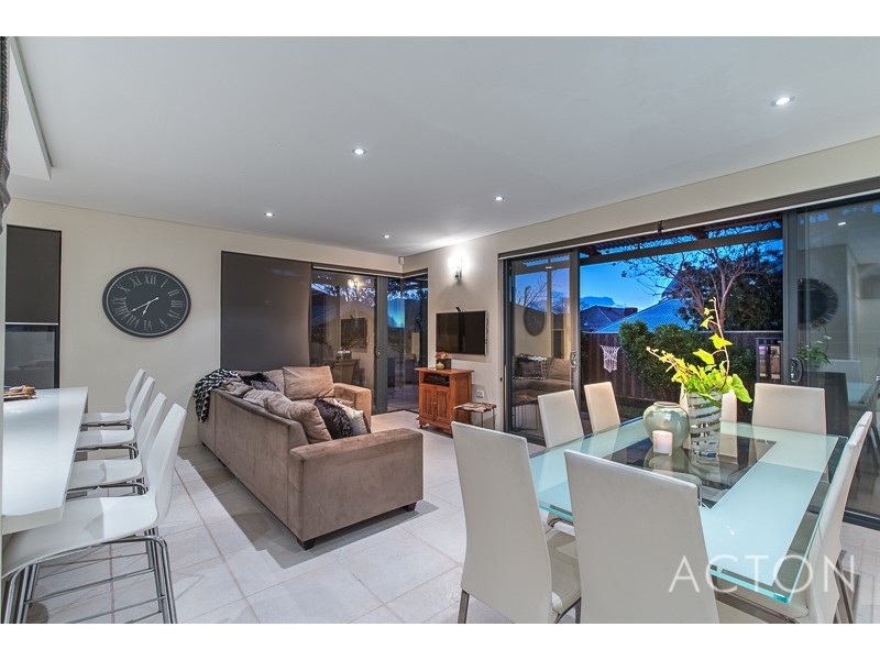 9A Hickey Street, Ardross WA 6153