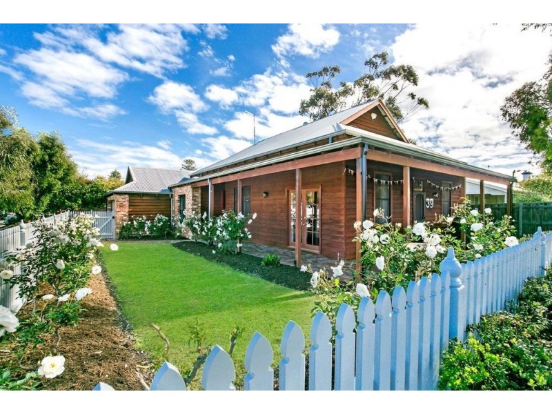 39 Scott Street, South Fremantle WA 6162